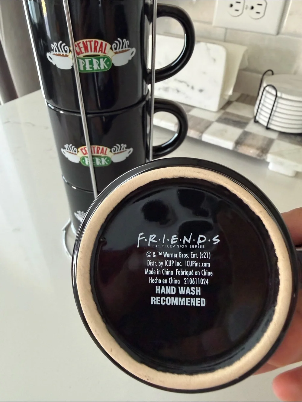 Stackable FRIENDS Central Perk ceramic mug set
